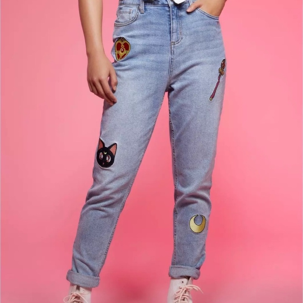 Hot Topic Blue Straight Leg Jeans with Playful Patches